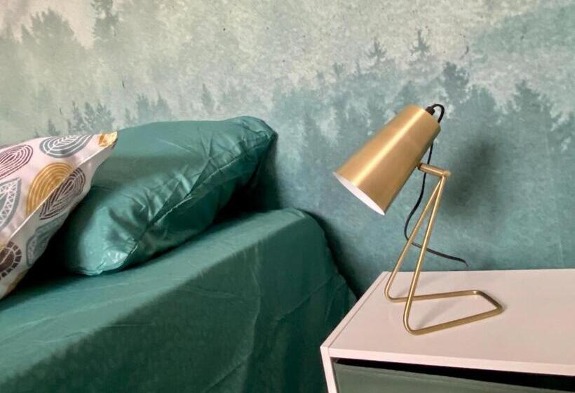 带1个卧室的带阳台的公寓, Les Thiausères