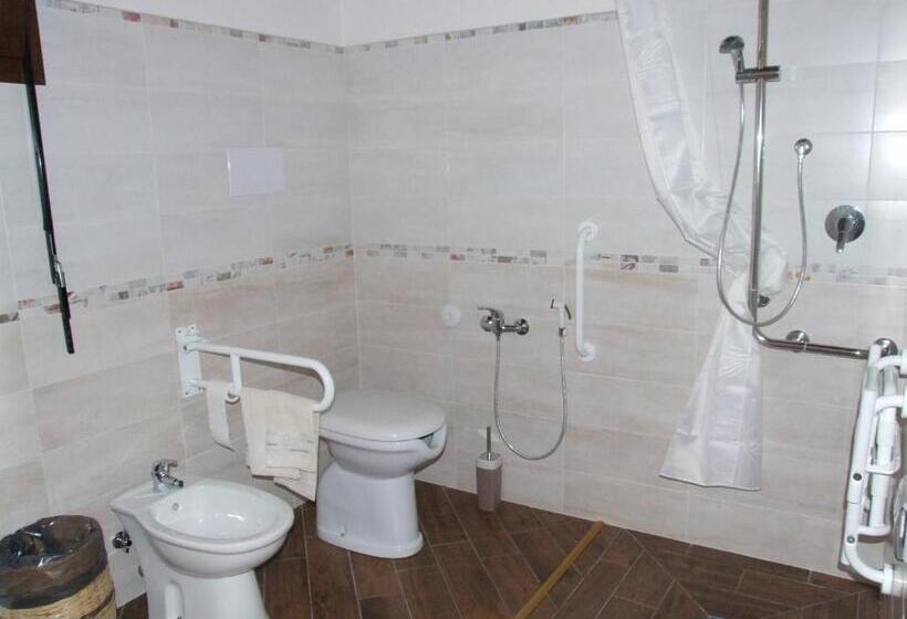 Pokój Typu Standard Przystosowany dla Osób Niepełnosprawnych, Agriturismo Locoe