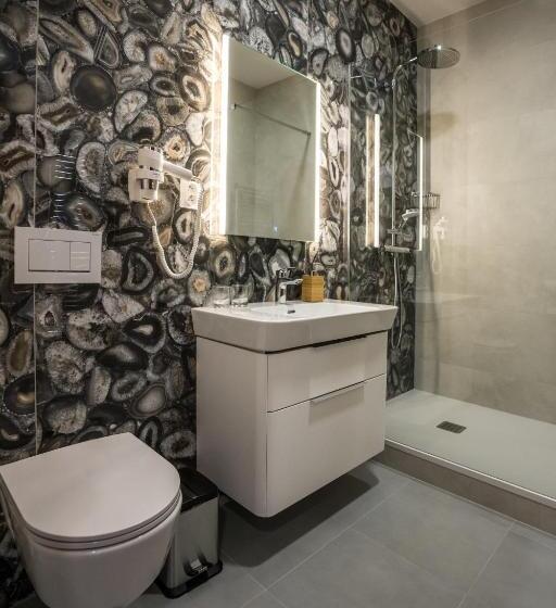 １ベッドルームのスーペリアアパートメント, šomka