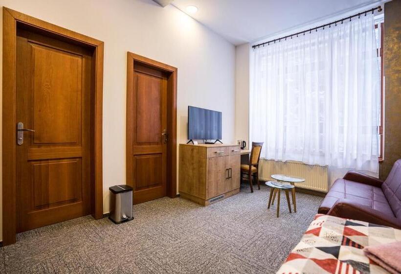 １ベッドルームのスーペリアアパートメント, šomka