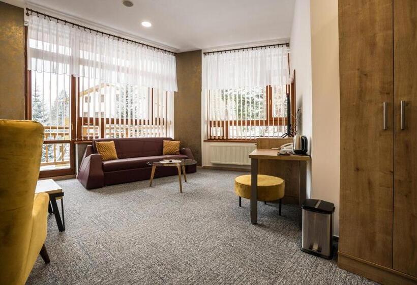 １階の１ベッドルームアパートメント, šomka