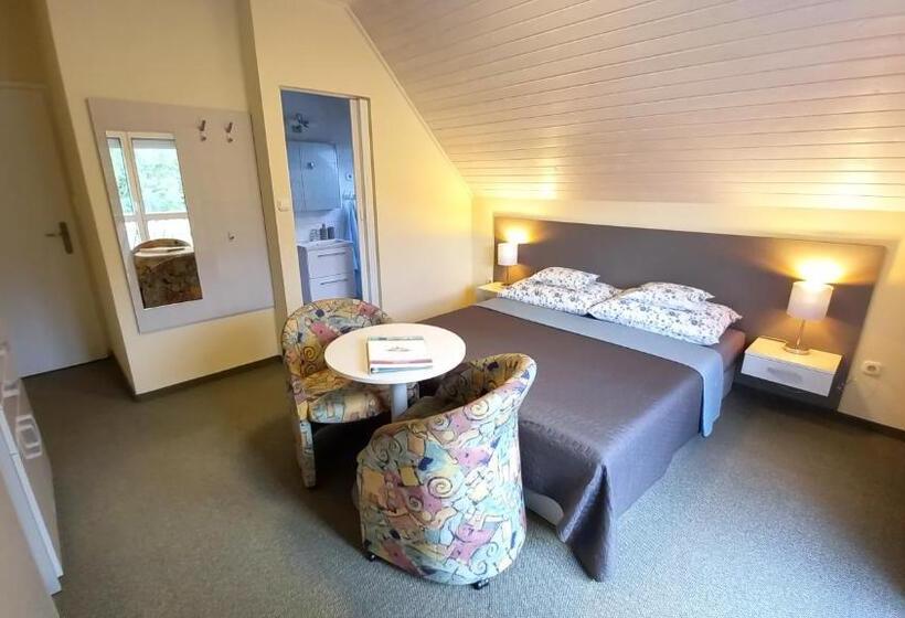 غرفة قياسية, Família Szabó Vendégház