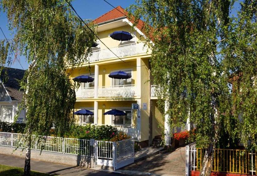 غرفة قياسية, Família Szabó Vendégház