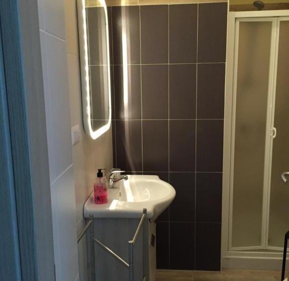 اتاق استاندارد, B&b Sorgente 23