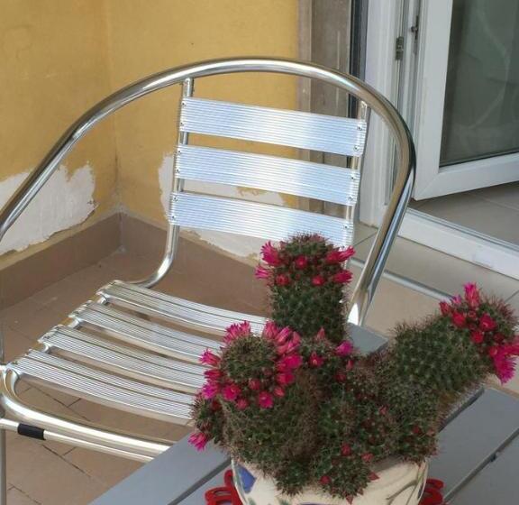 Standard Triple Room with Terrace, B&b Sorgente 23