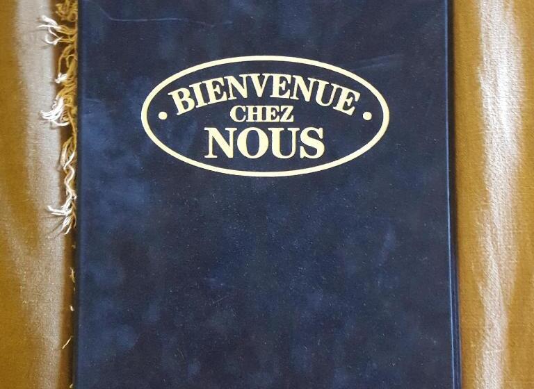 침실 3개 주택, Le Relais