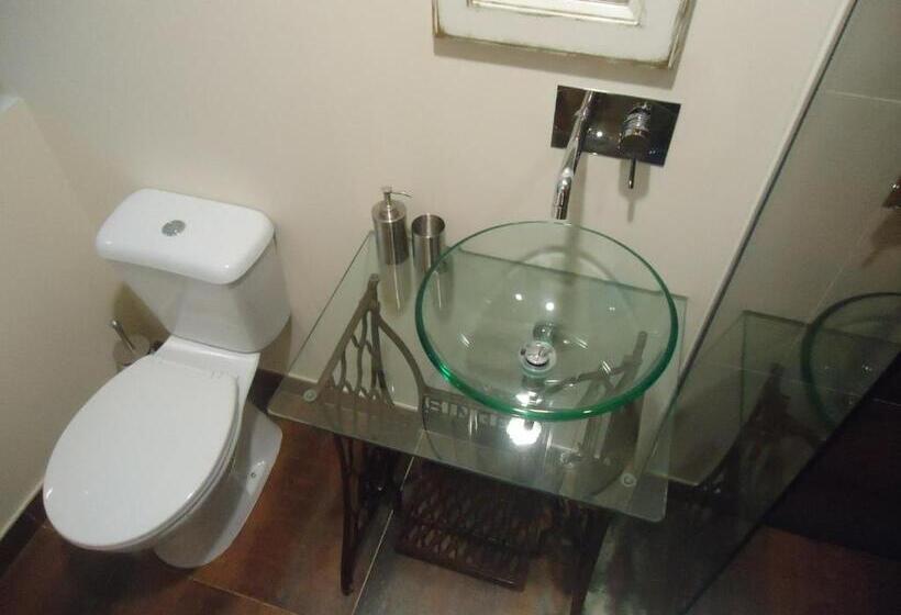 منزل 3 غرف نوم, A Casa Estrelícia Dourada Garcês