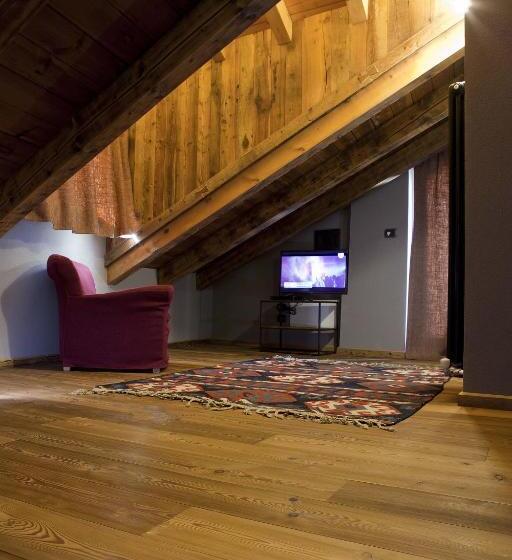 سوییت, Guesthouse Mu