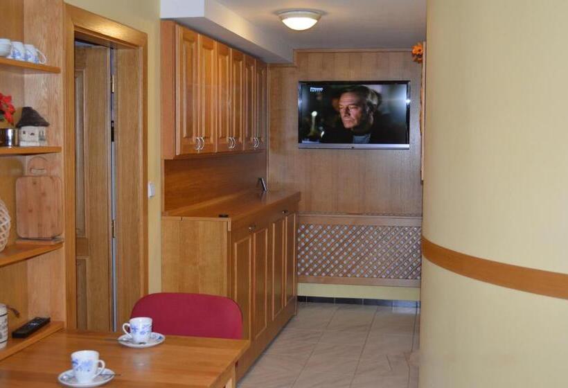 דירת חדר, Privat Pod Skalkou