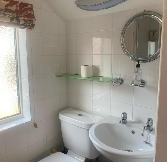 Номер Стандарт, Two Sawyers