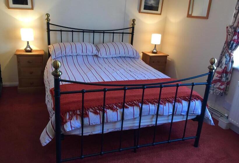 Номер Стандарт, Two Sawyers