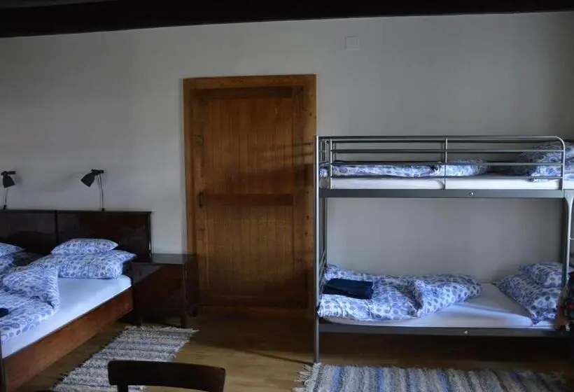 スタンダード４人部屋, Bagolyvár Fogadó  újfalusy Márton Vendégház