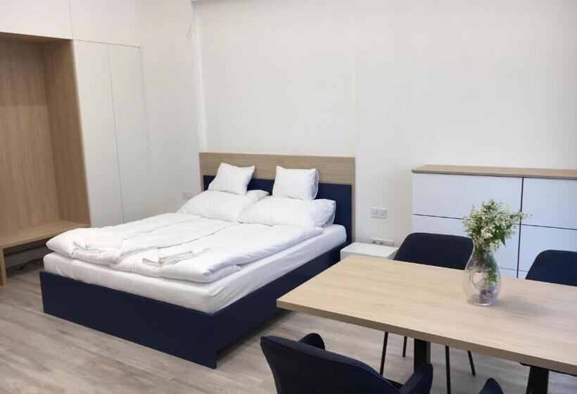 Семейный Номер Вид на Сад, Bagolyvár Fogadó  újfalusy Márton Vendégház