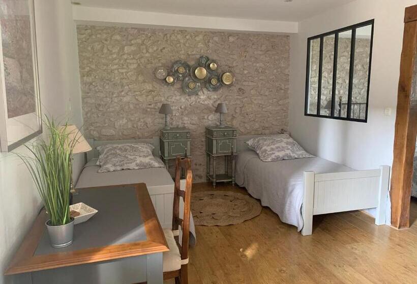 패밀리 룸, La Bihourderie