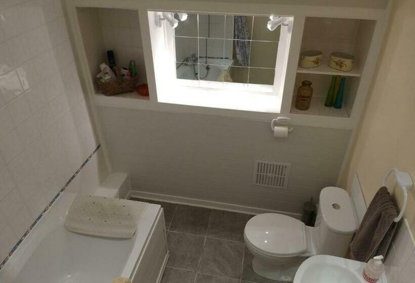 غرفة قياسية, Le Vieux Logis