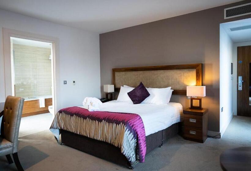 스탠다드 룸 킹사이즈 침대, Ballyrobin