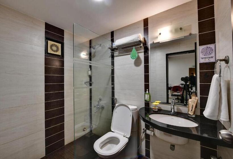 豪华房间, Click Hotel Yuvraj