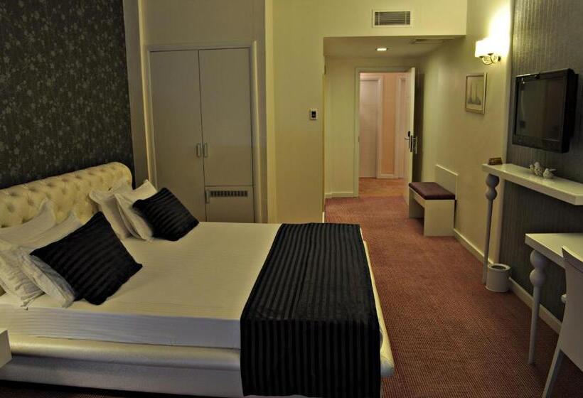 غرفة ديلوكس, Edirne Palace