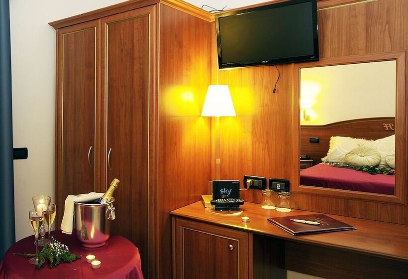 スーペリアールーム, Fashion