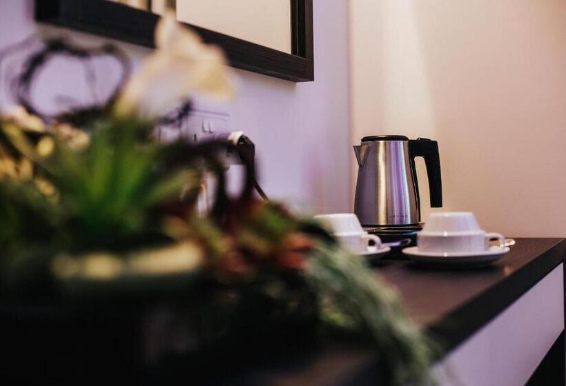 اتاق استاندارد با بالکن, Frangiorgio