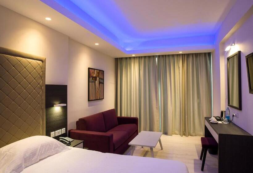 اتاق سوپریور سه تخته, Frangiorgio