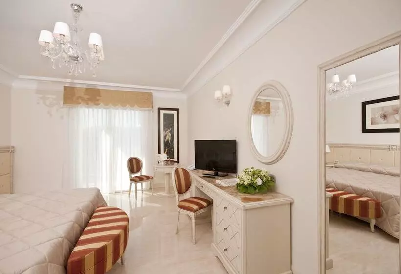 Deluxe-huone, Grand Hotel Italia