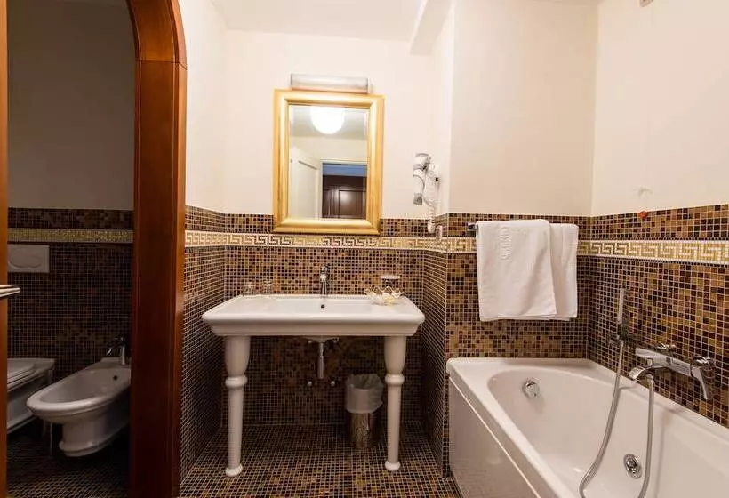 Classic-huone, Grand Hotel Italia