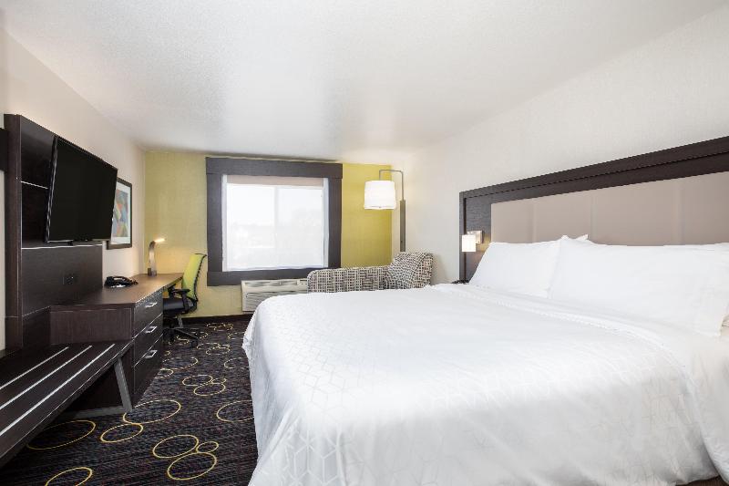 غرفة إدارية سرير كينج, Holiday Inn Express & Suites Tucumcari By Ihg