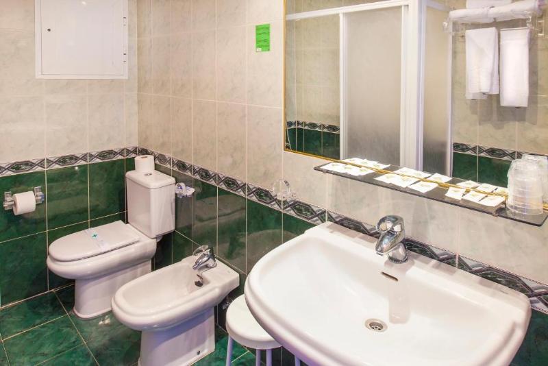 스탠다드 룸, Holiday Inn Express & Suites Chesapeake, An Ihg