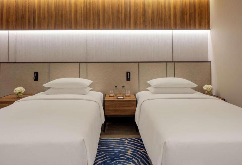 اتاق کلاب, Hyatt Regency Trivandrum