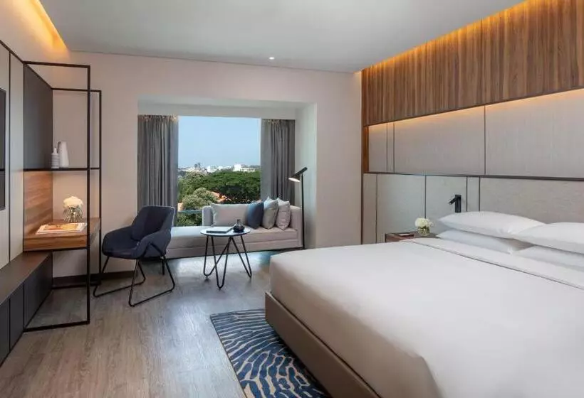 キングサイズベッドのスタンダードルーム, Hyatt Regency Trivandrum