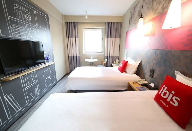 Quarto Superior, Ibis Nanjing Zhonghua