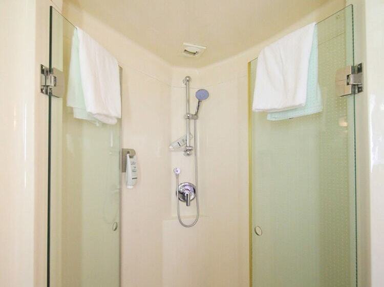 Quarto Superior, Ibis Nanjing Zhonghua