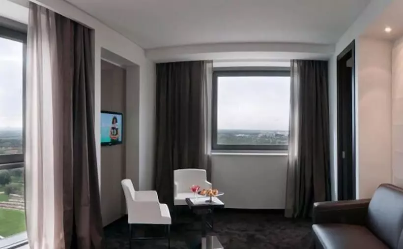 سوییت جونیور, Parco Dei Principi Hotel Congress & Spa