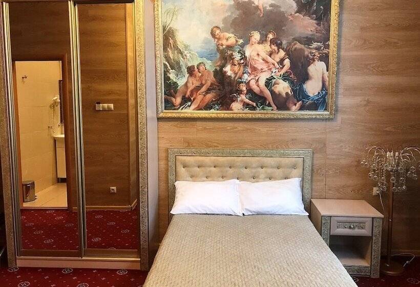 חדר סטנדרט יחיד, Sunflower River