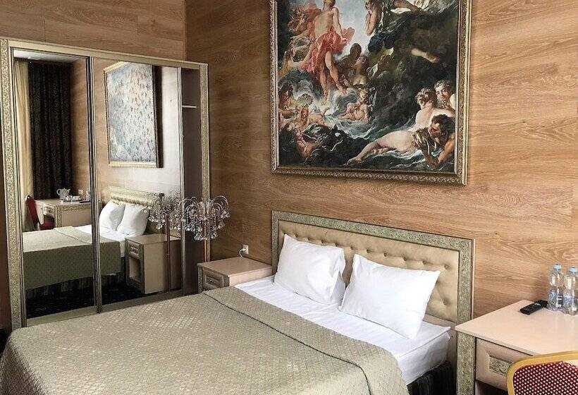 חדר סופריור, Sunflower River