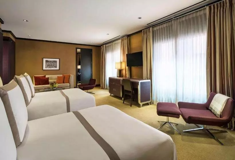 Deluxe-huone, The Chatwal, The Unbound Collection By Hyatt