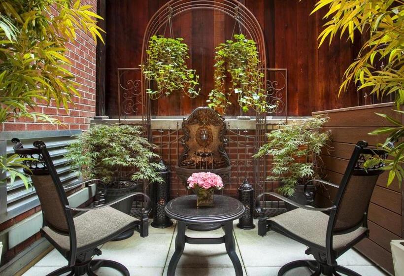 带露台的豪华间, The Chatwal, The Unbound Collection By Hyatt