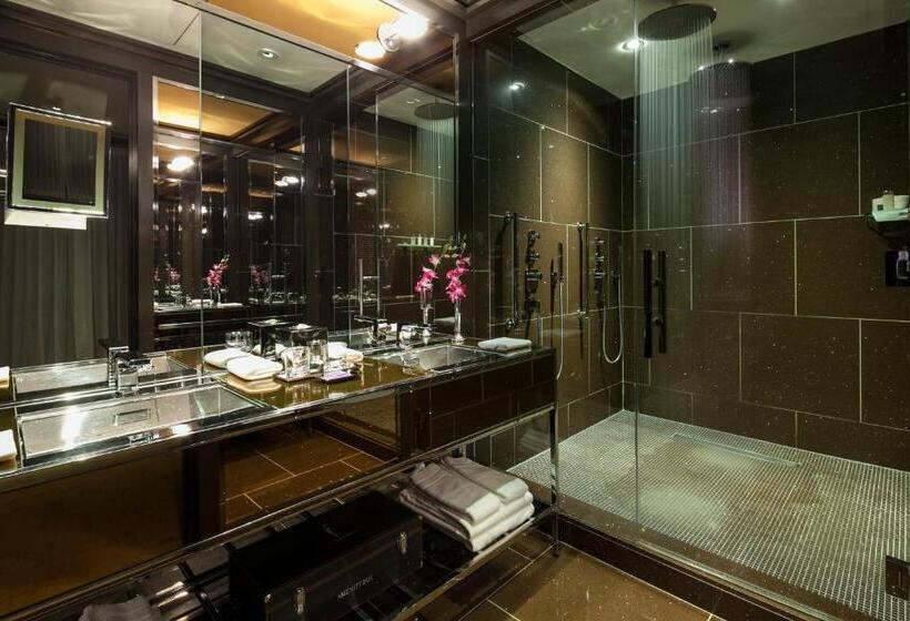 带大床的套房, The Chatwal, The Unbound Collection By Hyatt