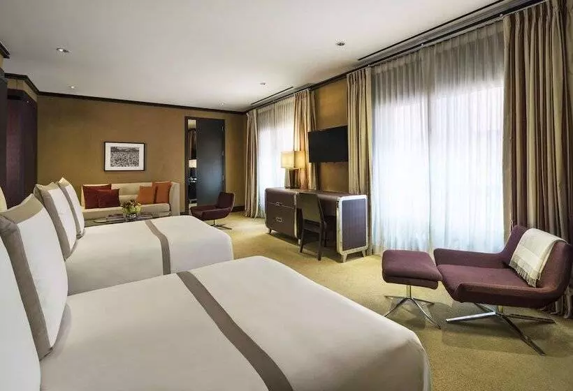 Deluxe-huone, The Chatwal, The Unbound Collection By Hyatt