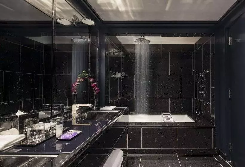 Superior-huone, The Chatwal, The Unbound Collection By Hyatt