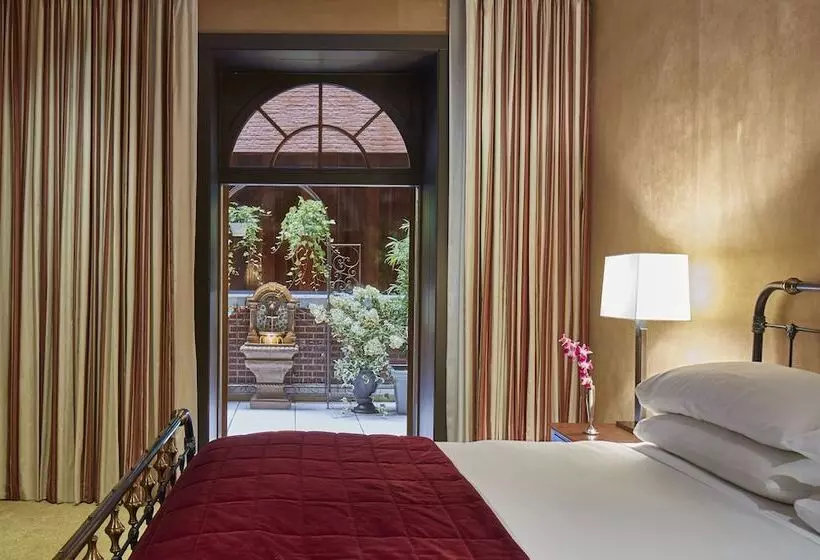 Deluxe-huone Terassi, The Chatwal, The Unbound Collection By Hyatt