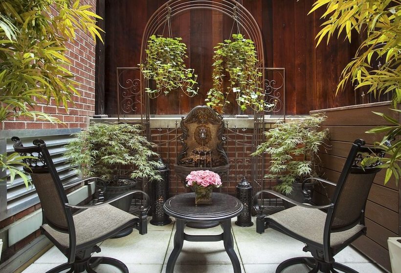 带露台的豪华间, The Chatwal, The Unbound Collection By Hyatt