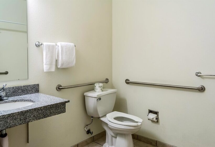 اتاق دلوکس مخصوص معلولین, Motel 6 Lincoln City, Or