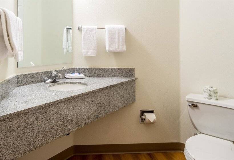 اتاق لوکس, Motel 6 Lincoln City, Or