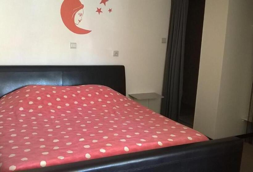 Номер Стандарт, B&b Kokodor