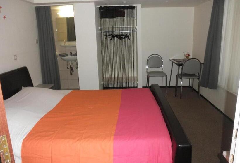 Номер Стандарт, B&b Kokodor