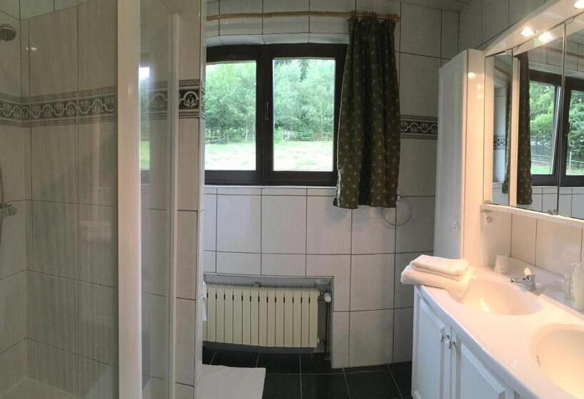 四人标准间, La Lune D Or