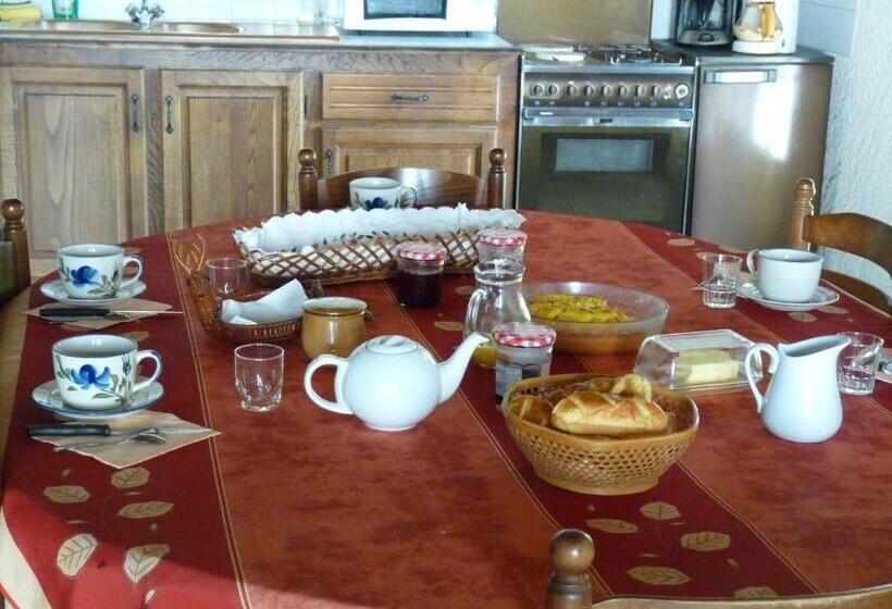 Номер Стандарт Вид на Горы, Maison Palu