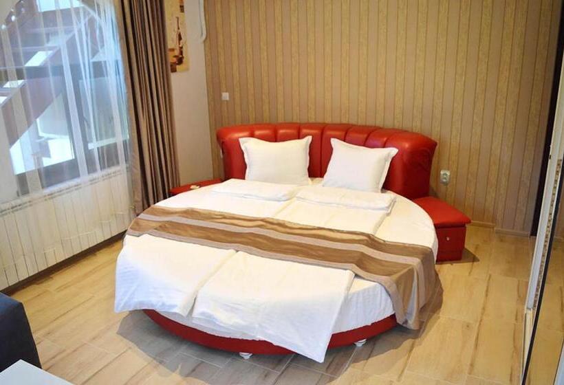 带大床的套房, Arbanasi Deluxe Villa